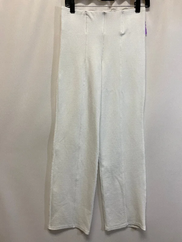 Stylish leather pants for edgy night looks -White Pants Dress Investments, Size S