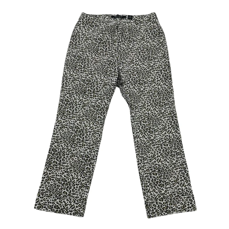 Lightweight culottes pants for summer fashion flair -ANIMAL PRINT    CLOTHES MENTOR PANTS CROPPED, Size 8