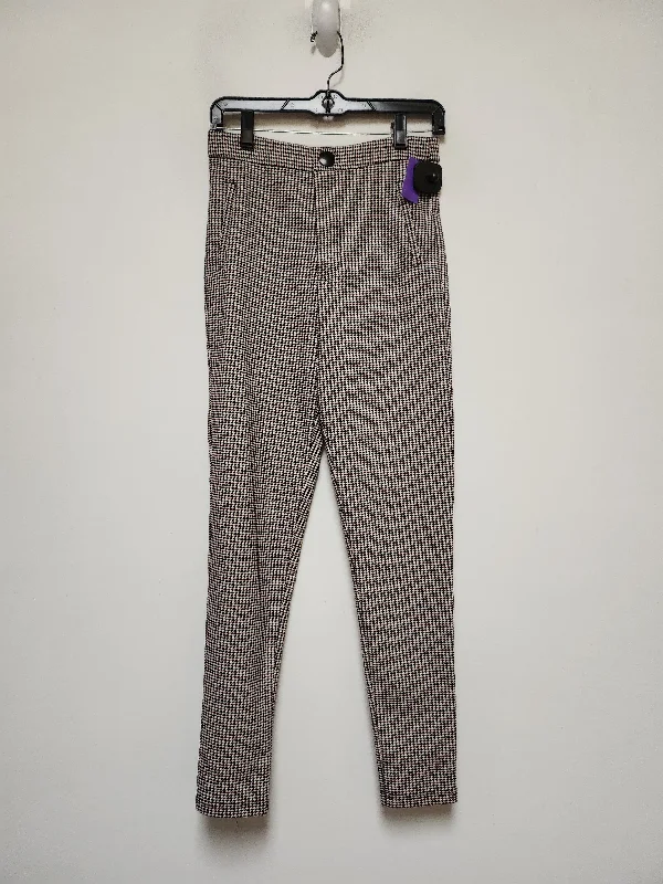 Bold patterned pants for standout fashion statements -Plaid Pattern Pants Other Zara, Size 4