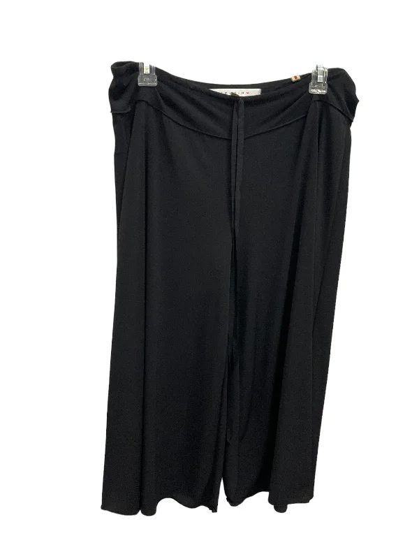 Tailored dress pants for professional office meetings -Pants Wide Leg By Studio M  Size: M