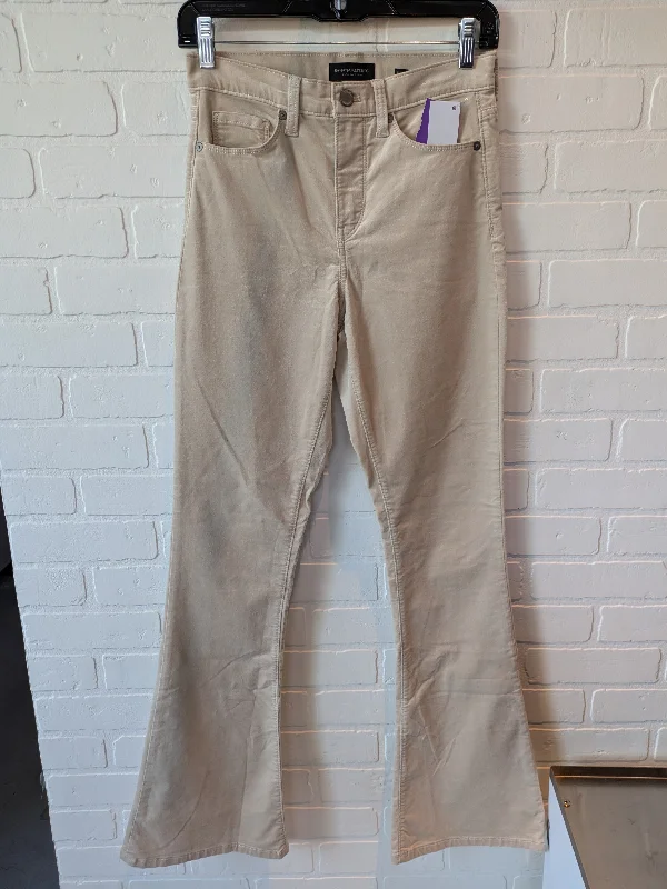 Retro bell-bottom pants for 70s-inspired fashion -Cream Pants Other Banana Republic, Size 2