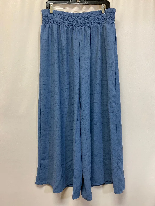 High-rise flare pants for vintage chic appeal -Blue Pants Wide Leg Shein, Size 1x