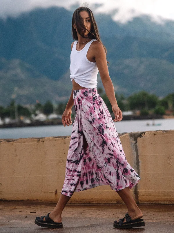 Ruffled maxi skirts for boho summer flair -Tiedoll Wave Skirt - Black White