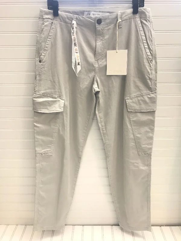 Relaxed fit pants for laid-back comfort wear -Pants Cargo & Utility By Zhrill  Size: 8