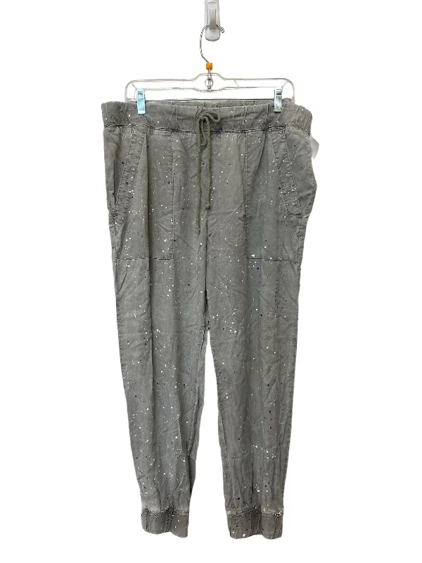 Stretch corduroy pants for cozy fall fashion -Green Pants Cargo & Utility Cloth & Stone, Size Xl