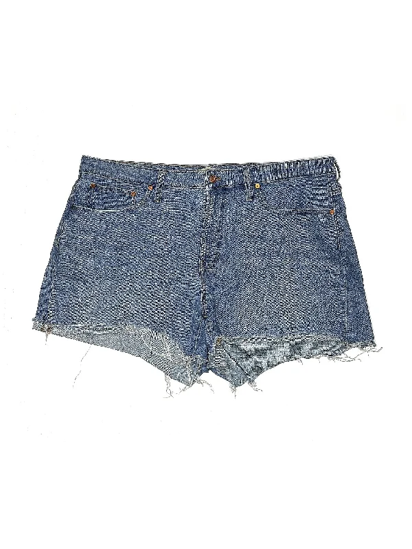 Black Skirts for Versatile -Denim Shorts in Medium Wash