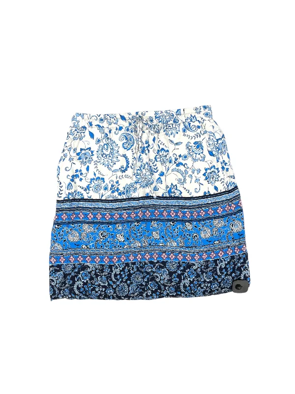 Patterned midi skirts for eye-catching style -Blue & White Skirt Midi Loft, Size M