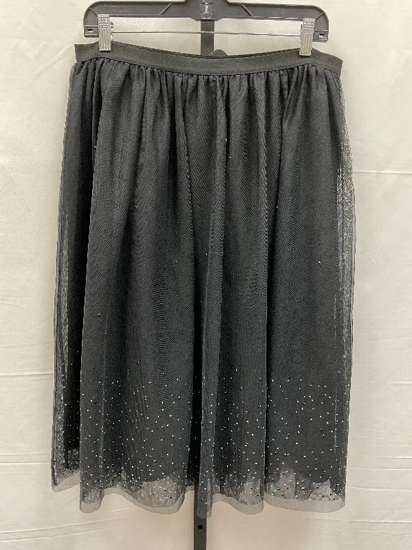 Flowy skirts for relaxed vacation wear -Black Skirt Midi A New Day, Size L