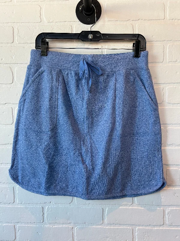 Cute pleated skirts for youthful school outfits -Blue Skirt Mini & Short Talbots, Size 4