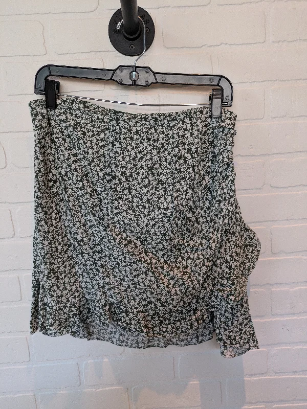 High-waisted denim skirts for cool lift -Green & White Skirt Mini & Short 4s13nna, Size 12