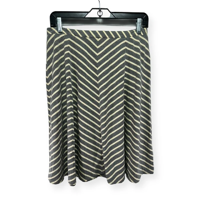 Trendy skirts with bold plaid patterns -Striped Pattern Skirt Midi Sundance, Size S