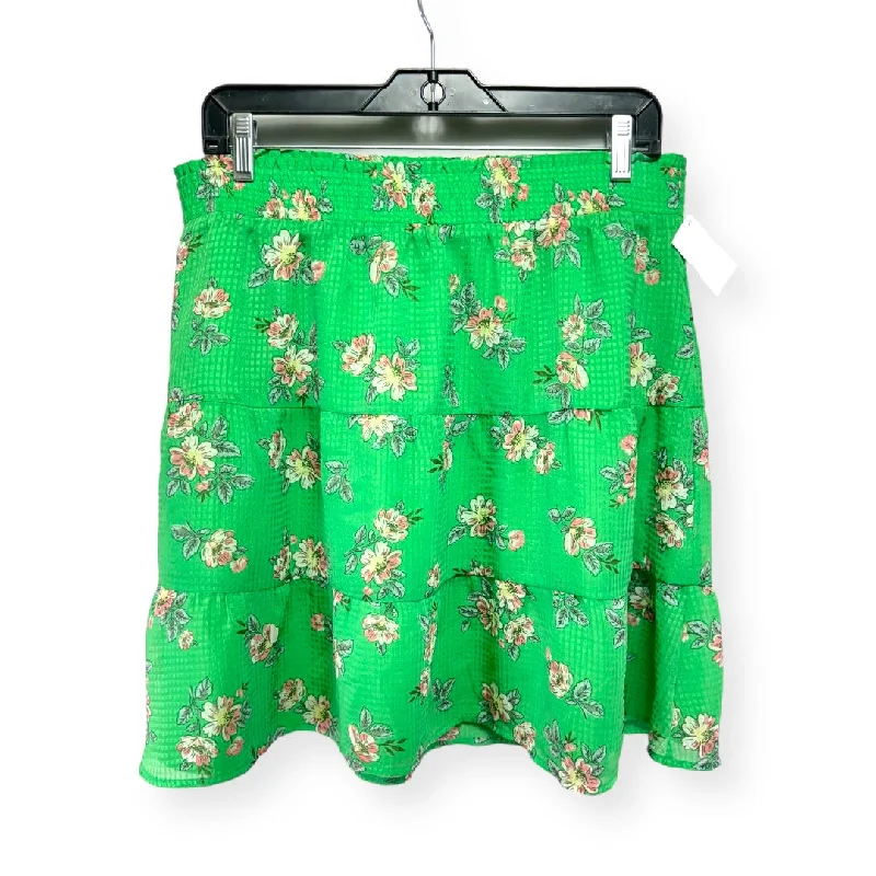 Cute pleated skirts for youthful school outfits -Green Skirt Mini & Short Loft, Size L