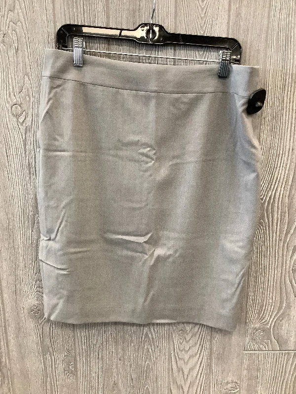 Casual skirts for effortless everyday wear -Grey Skirt Midi J. Crew, Size 10